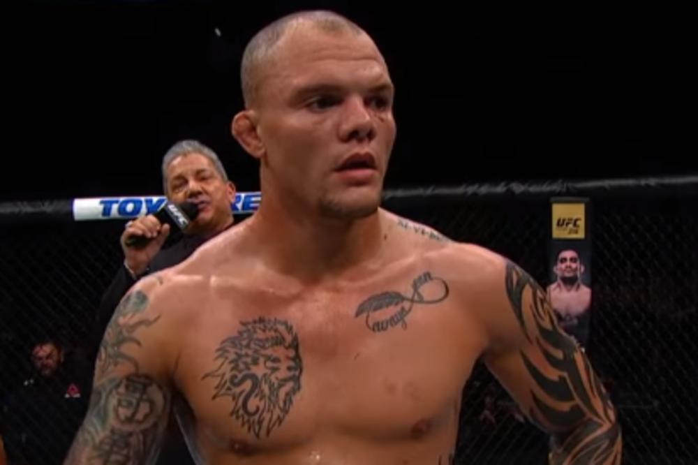 VELIKA DRAMA: UFC borcu provalnik upao u stan, nakon čega je usledila žestoka borba