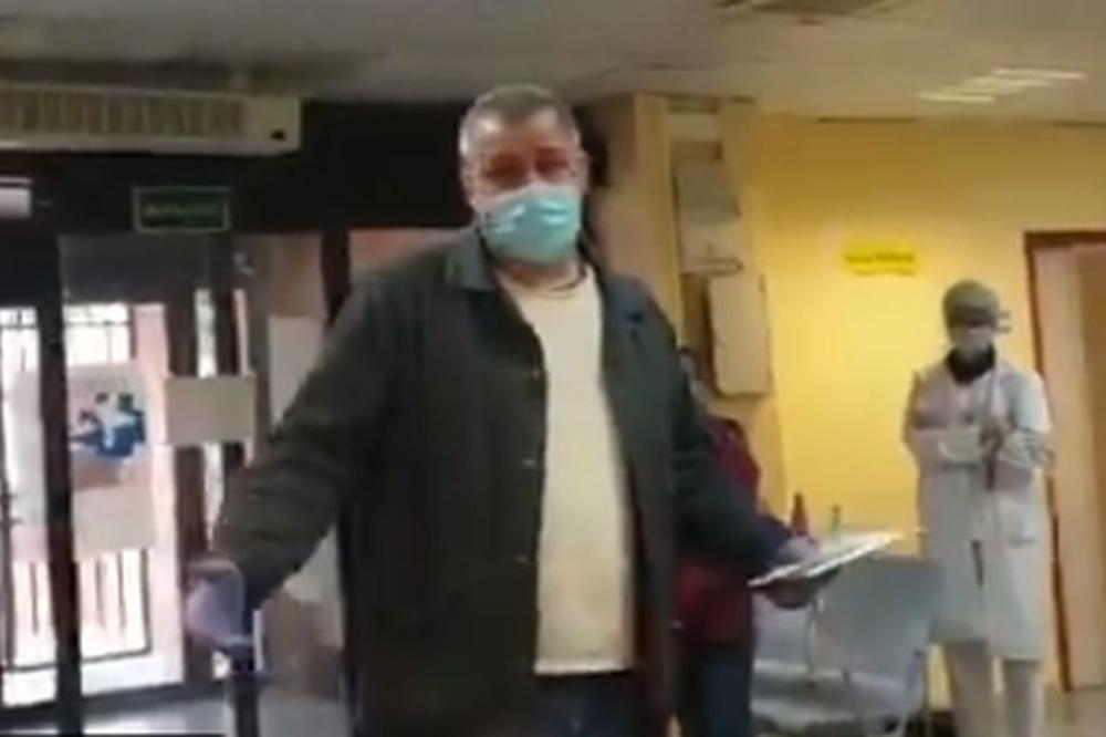 DIRLJIV MOMENAT U ŠPANSKOJ BOLNICI: Medicinski radnici su jednim gestom rasplakali humanog taksistu (VIDEO)