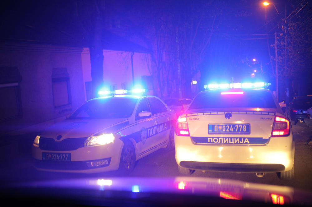 3 MESECA ZATVORA ZBOG KRŠENJA SAMOIZOLACIJE: Policija Beograđaninu pokucala na vrata i nije ga našla na adresi