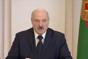 LUKAŠENKO BIO U KONTAKTU SA ZARAŽENIM KORONA VIRUSOM: Predsednik Belorusije odbija samoizolaciju, nastaviće da radi