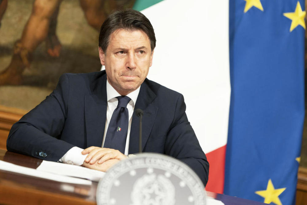 KONTE SE PROVUKAO KROZ IGLENE UŠI: Gornji dom parlamenta izglasao poverenje italijanskom premijeru!