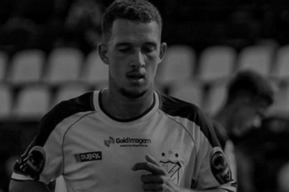 UŽASNA TRAGEDIJA: Mladi fudbaler preminuo od strujnog udara!