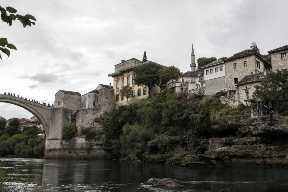 RUSKOM TIMU EKSPERATA NIJE DOZVOLJEN ULAZAK U BIH: Pošli u Mostar na poziv da pomognu u bolnici pa ostali na granici