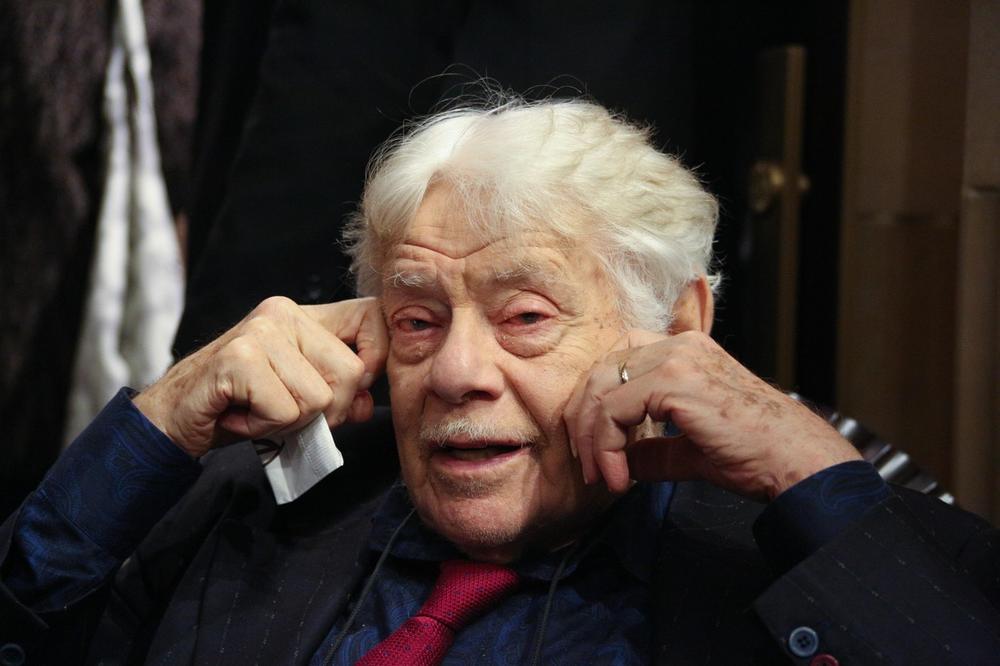 PREMINUO ČUVENI DŽERI STILER U 92. GODINI: Umro glumac kog ste obožavali u Sajfeldu