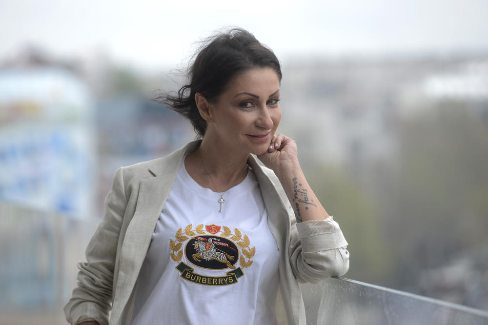 JOŠ JEDNO PRIZNANJE U NIZU: Suzana Perić dobila nagradu za biznis-ženu!