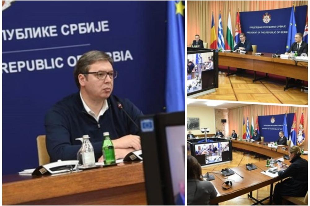 VUČIĆ NA VIDEO-KONFERENCIJI KVADRILATERALE: Evo kako predsednik prati važan sastanak FOTO