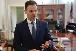 MINISTAR MALI: Na ovim izborima je njih 20 protiv Vučića