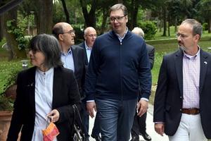 ODRŽAN SASTANAK: Vučić razgovarao sa ambasadorima Kvinte i šefom delegacije EU