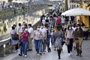 ITALIJA U STRAHU OD KORONE: Broj zaraženih za 24 sata premašio 10.000 dnevno! Vlada zaseda, očekuju se nove restriktivne mere
