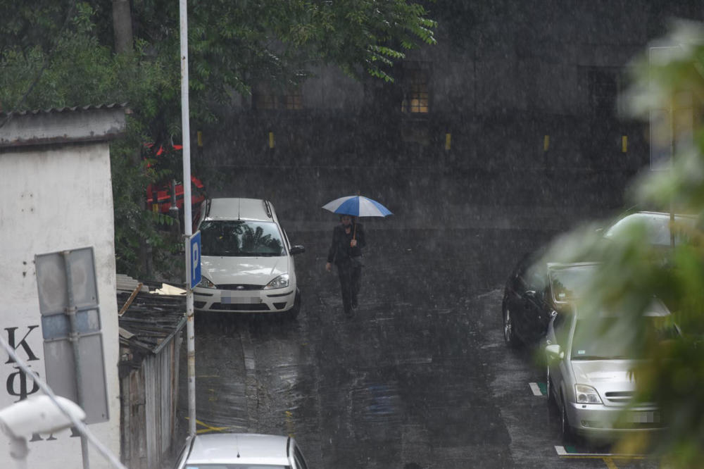 NEVREME STIŽE PREKO NOĆI: Meteorolog Đurić objavio detaljnu vremensku prognozu za naredne dane SLEDI I OZBILJAN PAD TEMPERATURE