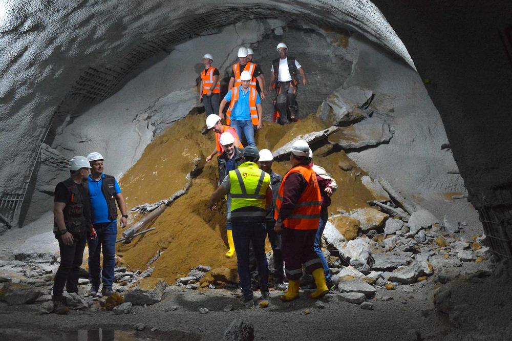 Probijena i druga tunelska cev na gradilištu brze pruge u Čortanovcima