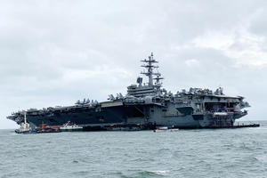 NOSAČ AVIONA USS RONALD REGAN SA UDARNOM GRUPOM PLOVI PREMA TAJVANU Nensi Pelosi najavila posetu Tajvanu! Peking pobesneo