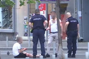 KRVAVI OBRAČUN U CENTRU BEOGRADA! Policija na ulici zatekla dva izbodena muškarca (FOTO)