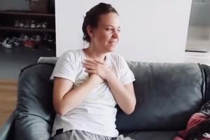 ANDRIJA MILOŠEVIĆ ISPREPADAO DEVOJKU: Nije očekivala da će se pojaviti, pa skočila kao OPARENA! URNEBESNO! (VIDEO)