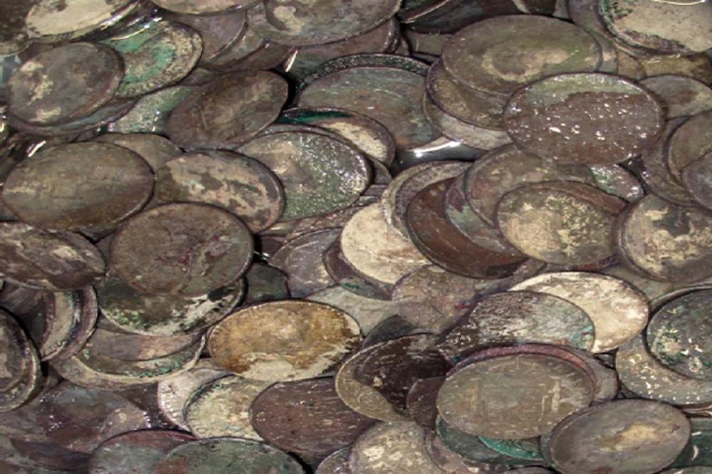 OLUPINA ŠPANSKOG BRODA KRIJE MNOGE TAJNE: Pre 13 godina našli čak 600.000 novčića, a tek su sad otkrili pravo blago