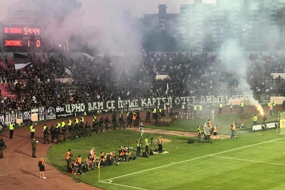 CRNO VAM SE PIŠE! Partizan podelio snimak Grobara sa BRUTALNOM PORUKOM upućenom Fudbalskom savezu Srbije (VIDEO)