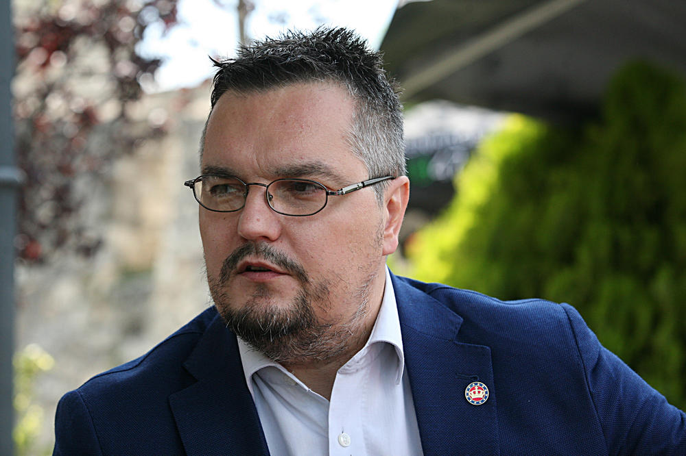 ZALET ZA PRESKAKANJE CENZUSA! Koalicija Za Kraljevinu Srbiju: Bićemo čvrst bedem u Skupštini