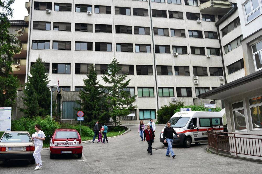 ISPOVEST SINA ČIJI JE OTAC PREMINUO U UŽIČKOJ BOLNICI:   Uradili su mu test na koronu, ali je ubrzo preminuo u kući!