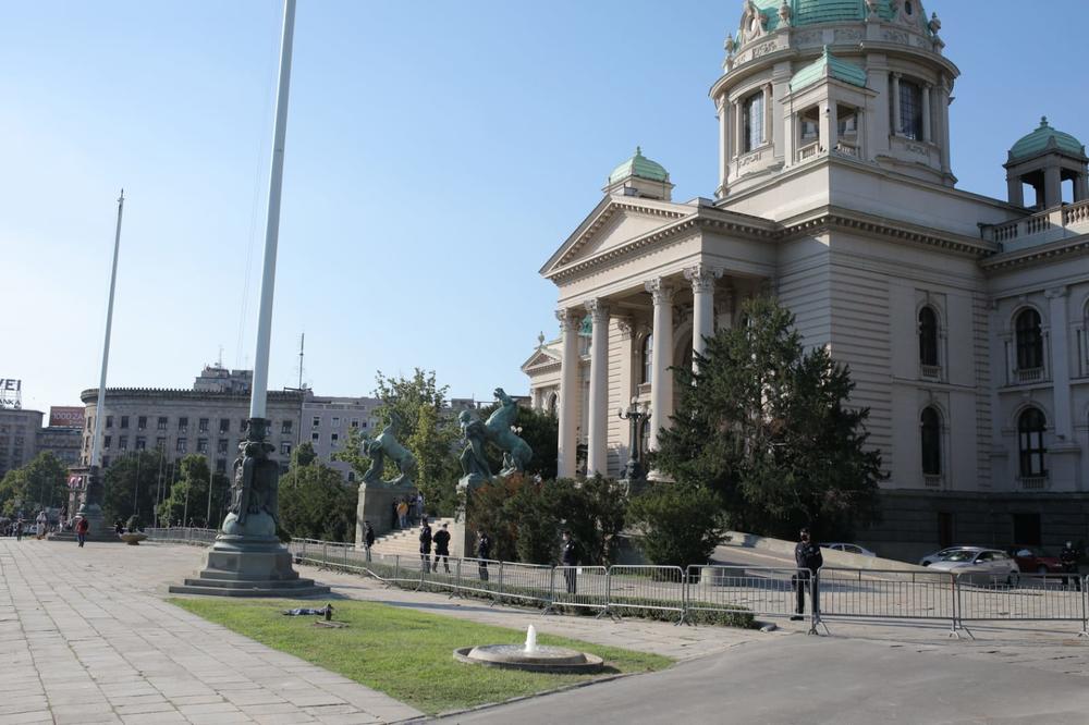 POLITIČARI U SRBIJI OD SLEDEĆE GODINE NA SKENERU: Drakonske kazne sa sve koji su nezakonito stekli imovinu