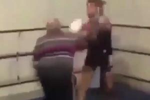 NE KAŽE SE ZA DŽABE DA JE KLASA VEČNA Slavni italijanski bokser (70) ušao u ring protiv momka, a ova scena se PREPRIČAVA