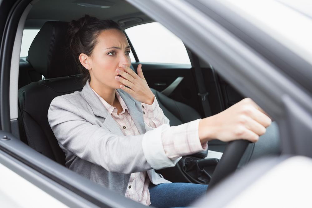 KOLIKO ČESTO VOZITE NA RELACIJAMA KRAĆIM OD 10 KILOMETARA? Ako stalno palite auto za manje relacije rizikujete da ga ubijete!