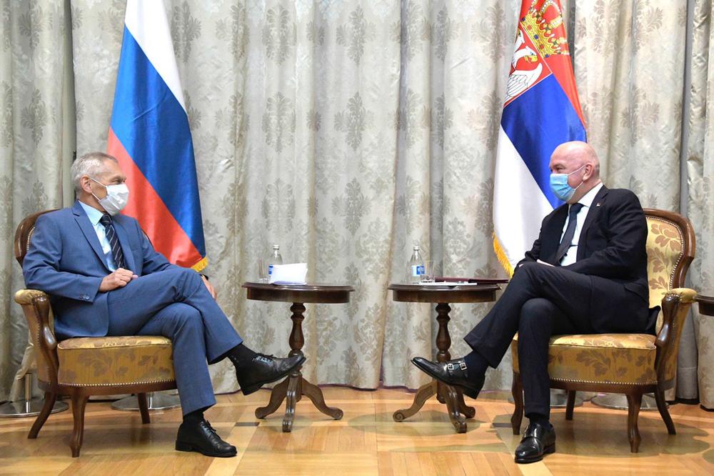 MINISTAR POPOVIĆ SA AMBASADOROM BOCAN-HARČENKOM: Niko ne može da pokvari prijateljstvo Rusije i Srbije