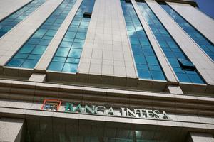 Banca Intesa nudi građanima olakšice za otplatu kredita