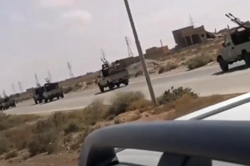 KONVOJ OD 200 VOZILA KREĆE NA SIRT: Libijska vojska pod podrškom Turske ide ka naftnim terminalima (VIDEO)