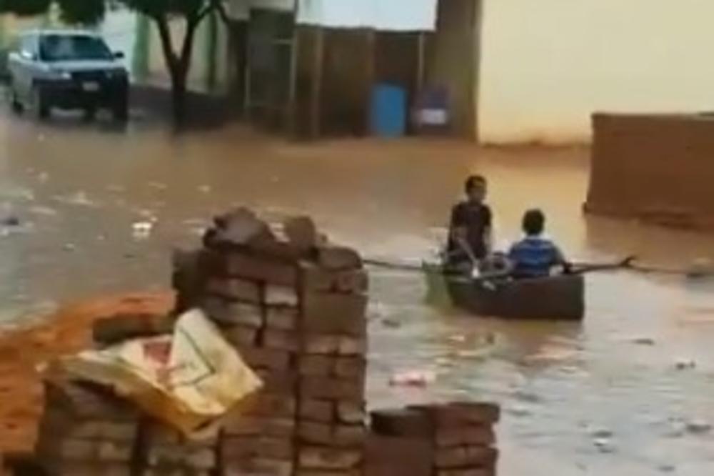 POTOP U SUDANU: Biblijske poplave posle rušenja brane, u momentu uništeno 600 kuća (VIDEO)