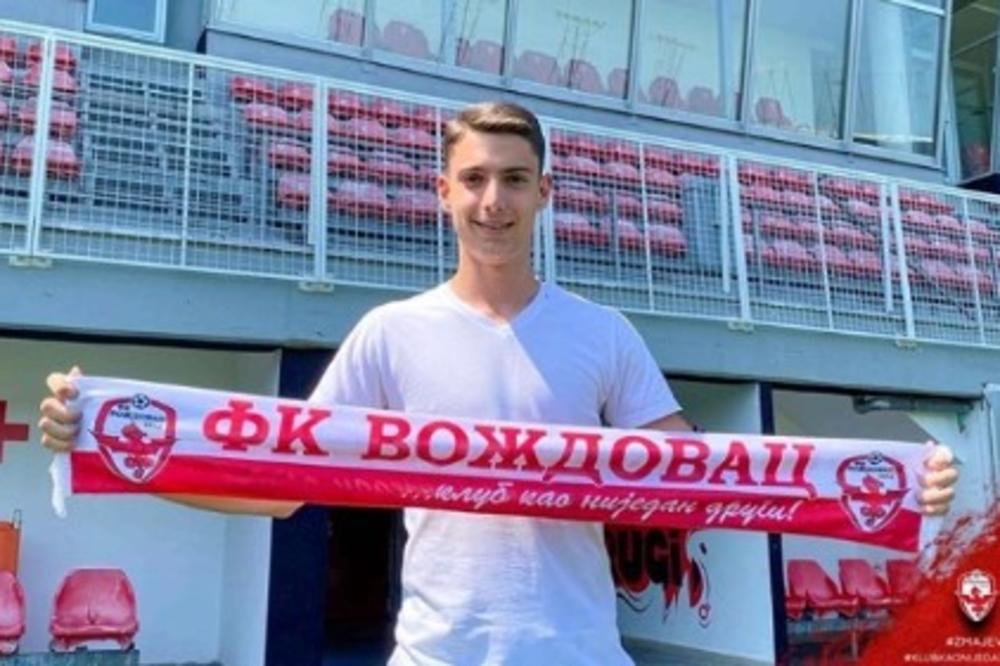 ČAST JE BITI DEO VOŽDOVCA! Nikola Lainović potpisao ugovor sa Zmajevima!