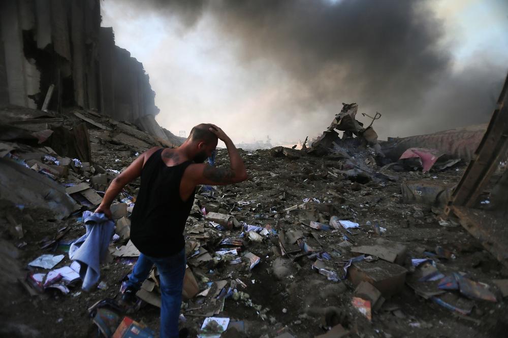 UGAŠENA JE NADA DA ĆE JOŠ NEKO BITI SPASEN: Spasioci u Bejrutu tvrde da više nema znakova života ispod ruševina