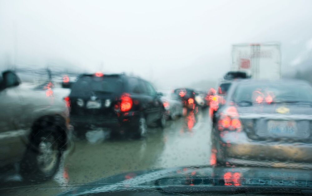 kiša, vožnja, nevreme, auto, saobraćaj