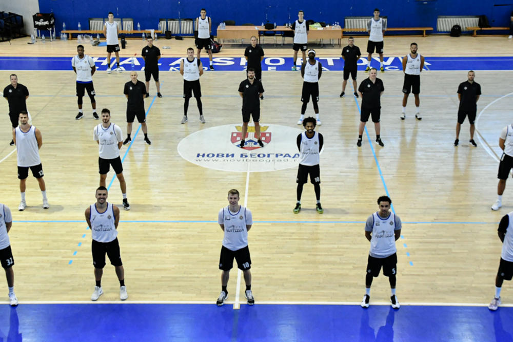 PARTIZAN ODRADIO POSLEDNJI TRENING U VRNJAČKOJ BANJI: Crno-beli tempirali formu za predstojeće izazove (FOTO)