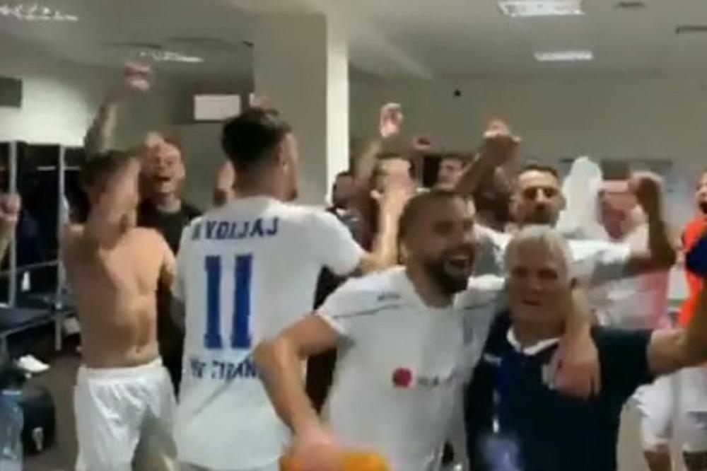 ALBANCI PESMOM NAJAVILI DUEL SA ZVEZDOM: Haos u svlačionici Tirane posle pobede u Gruziji (VIDEO)