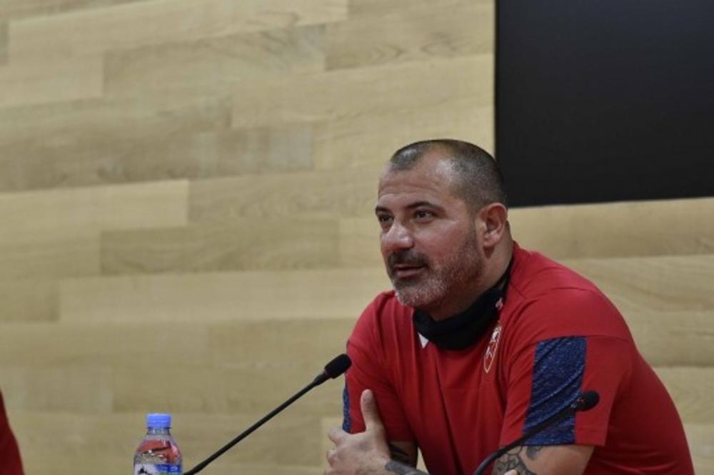 ALBANCI SE SLIKALI SA DEKIJEM: Stankovićev poslednji raport pred duel sa Tiranom