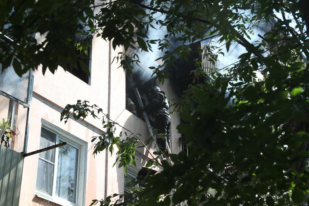 EKSPLOZIJA GASA U STANU U MOSKVI: Najmanje petoro povređeno u požaru, 16 ljudi je spaseno