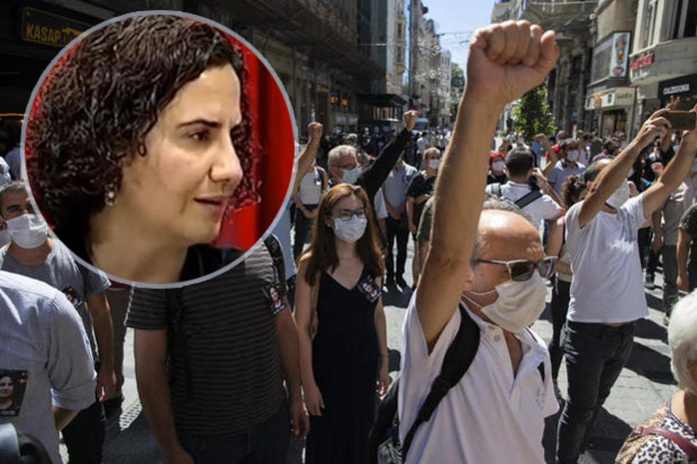 ADVOKATICA ŽRTVA NEMILOSTI TURSKOG REŽIMA: Preminula posle 238 dana štrajka glađu, policija rasterala ljude na sahrani!