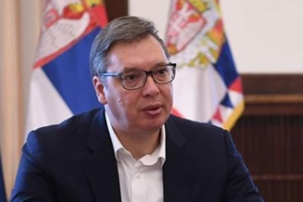 ŠOK U VAŠINGTONU: Vučiću na sto stavljen papir sa priznanjem Kosova!