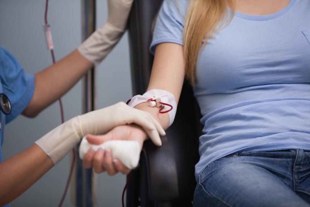 POZIV DOBROVOLJNIM DAVAOCIMA: Rezerve krvi na minimumu, potrebna pomoć građana