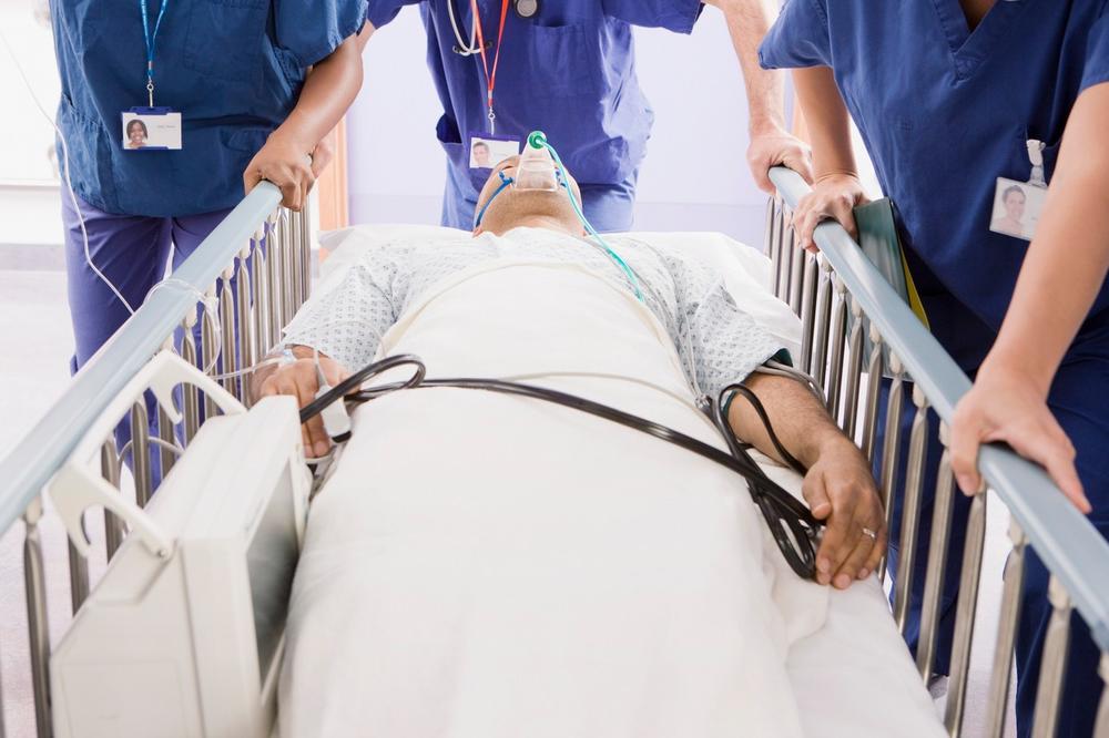 SKANDAL U HRVATSKOJ: Pacijent umro jer su mu sestre greškom ubrizgale sredstvo za dezinfikovanje