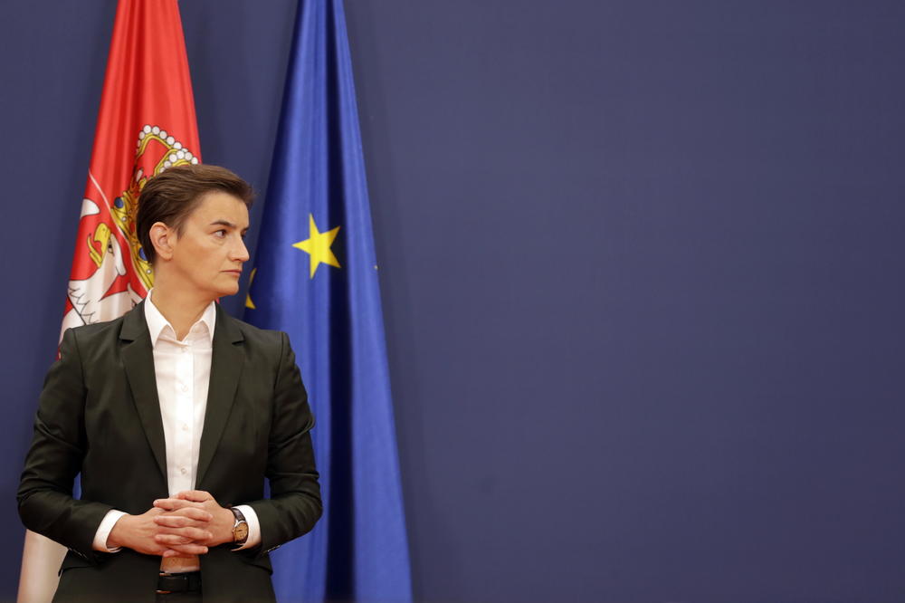 PRETE NAM NOVE MERE: Premijerka Ana Brnabić je zbog povećanja broja zaraženih OVO tražila od svih gradonačelnika u Srbiji