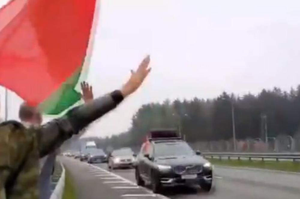 ZA JEDINSTVENU BELORUSIJU: Auto-trka u znak podrške Lukašenku, kolona krenula sa ruske granice, a evo gde će biti cilj (VIDEO)