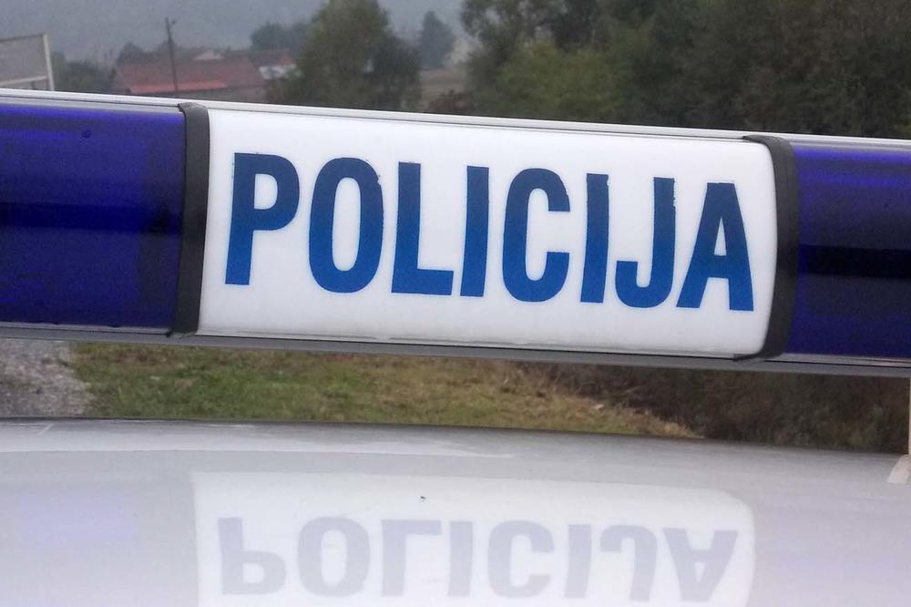PRESRELI MALOLETNIKA IZ KUCURE PA MU PRETILI NOŽEM: Uhapšena 2 mladića u Srbobranu zbog pokušaja pljačke