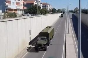 TURSKA PREBACUJE S-400 NA CRNO MORE: Snimljen konvoj kako se kreće ka gradu Samsunu (VIDEO)