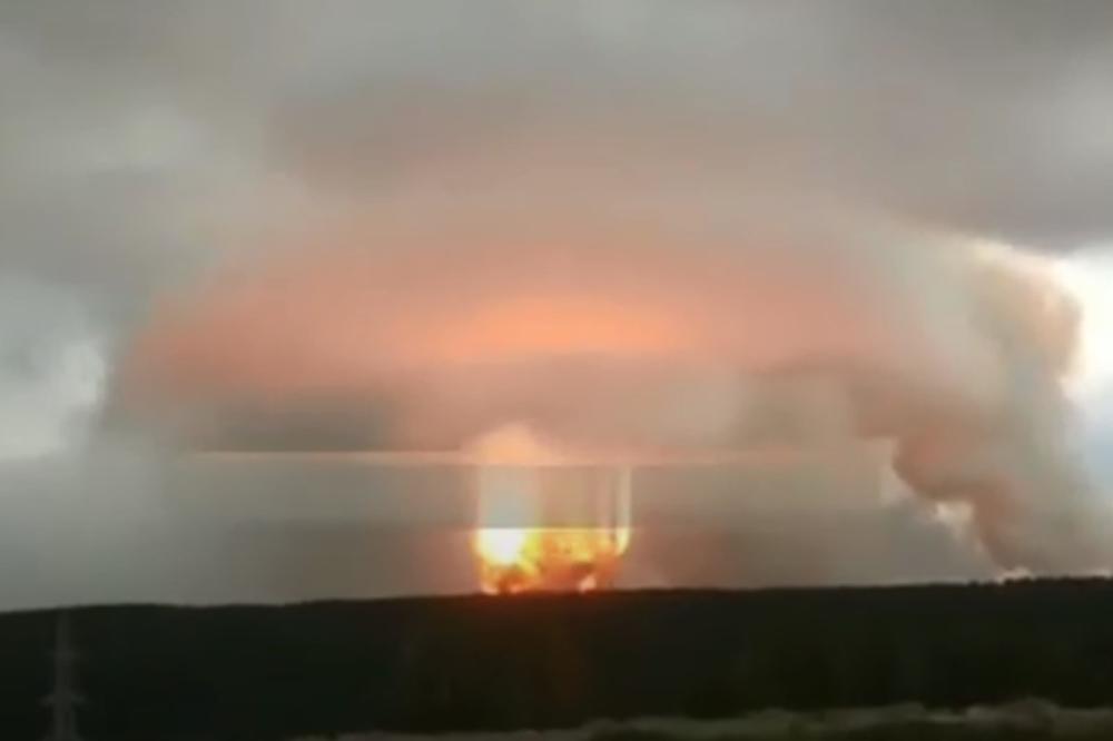 STRAVIČNA EKSPLOZIJA U SKLADIŠTU MUNICIJE: Evakuisano 10 ruskih sela! Detonacije jedna za drugom a nebo crno od dima! (VIDEO)
