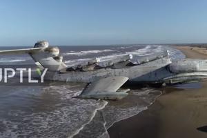 "ČUDOVIŠTE" IZ KASPIJSKOG MORA: Ovo je moćna sovjetska mašina! Snimak letećeg ratnog broda iz Hladnog rata ostavlja bez daha VIDEO
