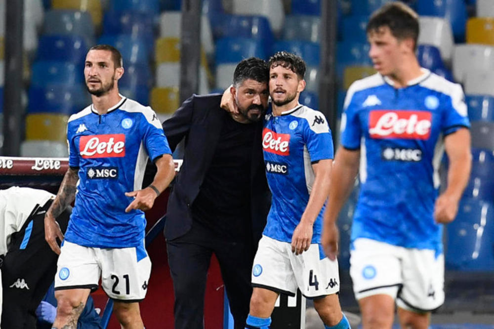 DOVOLJNO POLUVREME: Napoli deklasirao Atalantu (VIDEO)