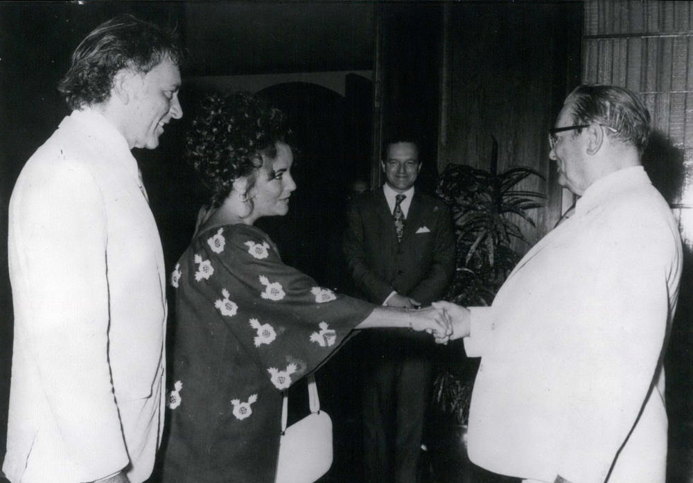 Josip Broz Tito, Ričard Barton, Elizabet Tejlor