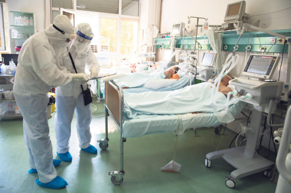 DRAMA U BEOGRADU: Nema slobodnih postelja za kovid pacijente, bolnice prepune, obolele voze u PETROVAC NA MLAVI