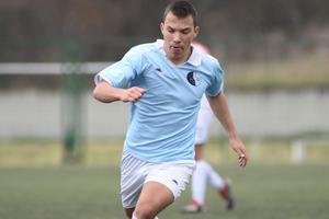 EKSPLOZIVNOST ZA VELIKA DELA: Filip Maksimović ima samo 18 godina i velika je nada srpskog fudbala! VIDEO